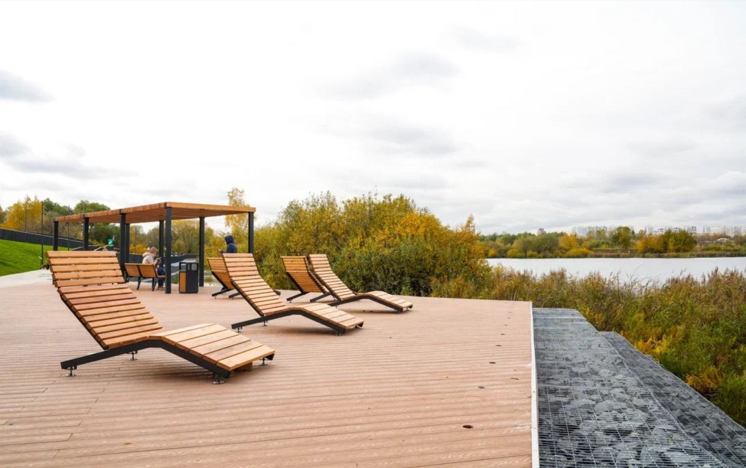 г.Москва, Черное озеро, парк Дружба — фото 6