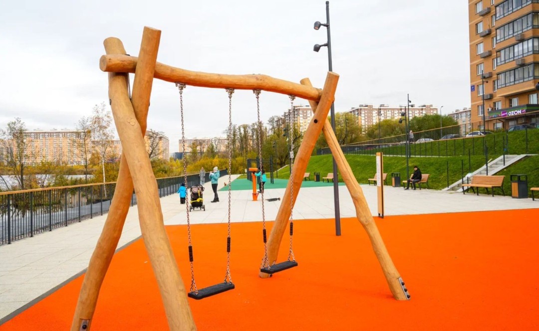 г.Москва, Черное озеро, парк Дружба — фото 2